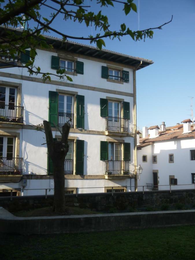 Eguzkilorea Hondarribia Luaran gambar