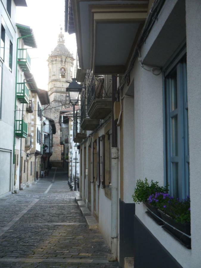 Eguzkilorea Hondarribia Luaran gambar